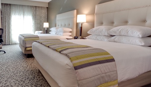 Habitación Deluxe, 2 camas de matrimonio, frigorífico y microondas