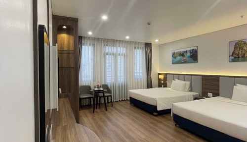 Dormitorio compartido familiar, balcón, vistas al parque (Deluxe)