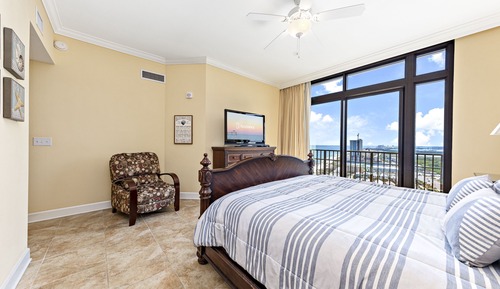 Apartamento Signature, 4 habitaciones, balcón, vistas al mar