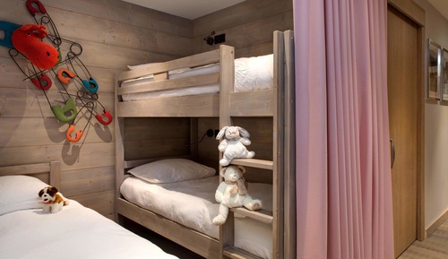 Suite junior, balcón