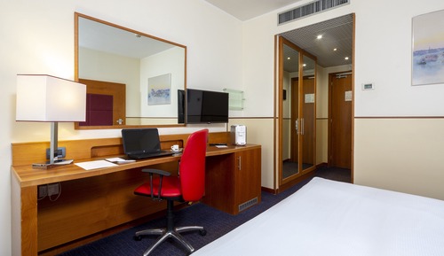 Habitación estándar, 1 cama de matrimonio grande