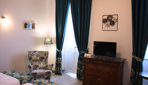 Habitación tradicional con 2 camas individuales