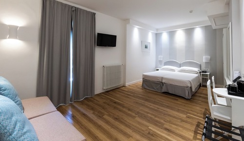 Habitación cuádruple Confort