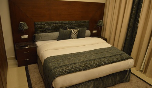 Suite estudio ejecutiva, 1 cama de matrimonio grande, accesible para personas con discapacidad