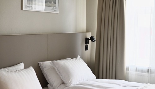 Habitación estándar con 1 cama doble o 2 individuales