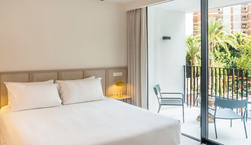 Privilege, Habitación, 1 cama de matrimonio grande, terraza