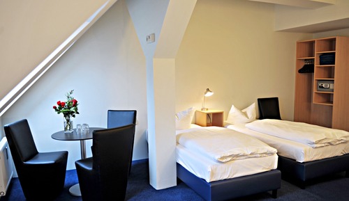 Habitación estándar con 1 cama doble o 2 individuales