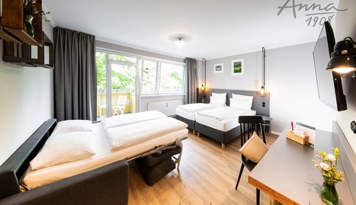 Habitación familiar, balcón (triple room)