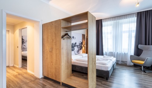 Suite familiar