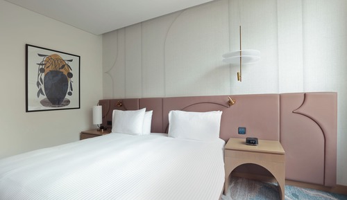 Habitación Deluxe, 1 cama de matrimonio grande, vistas a la ciudad