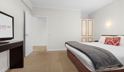 Habitación ejecutiva, 1 cama de matrimonio grande, bañera de hidromasaje