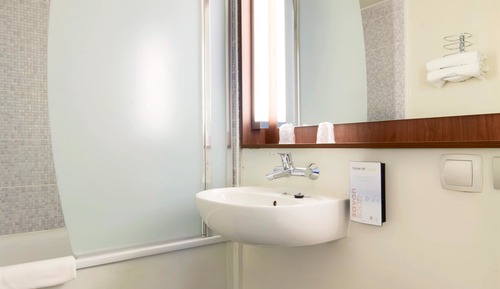 Next Generation, Habitación estándar, 2 camas individuales