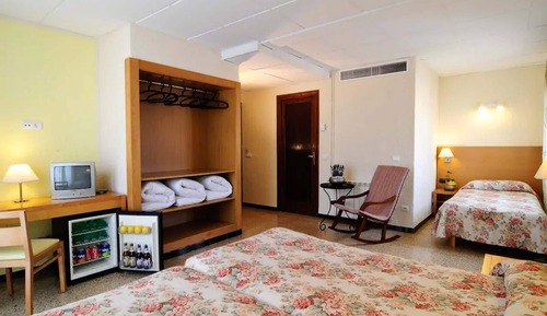 Habitación triple, 3 camas individuales