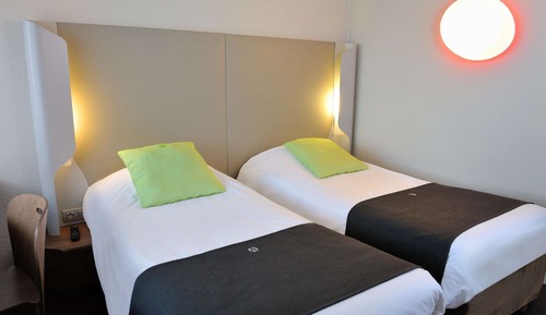 Next Generation, Habitación estándar, 2 camas individuales