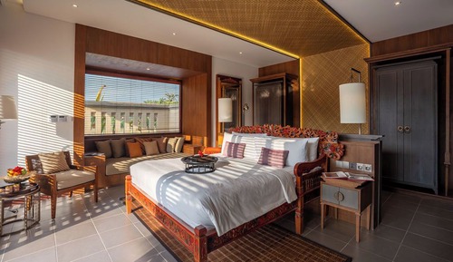 Premier One Bedroom Pool Villa with Club benefits