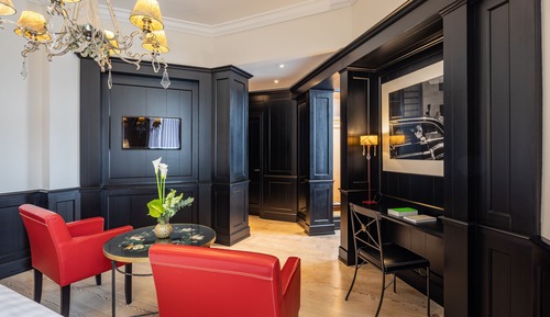 Junior Suite - Kids & Teens Free