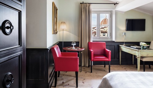 Grand Deluxe Room - Kids & Teens Free