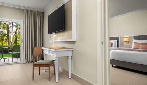 Suite junior, varias camas (Club Family, Tropical View)