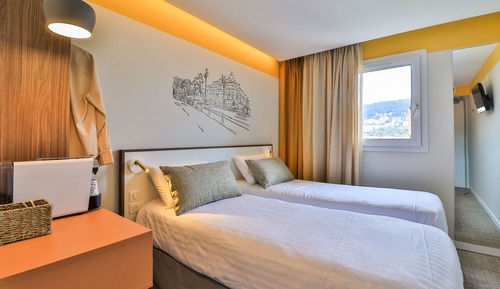 Habitación estándar con 2 camas individuales