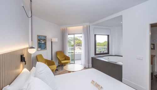Habitación Premium doble, bañera de hidromasaje, vistas al mar