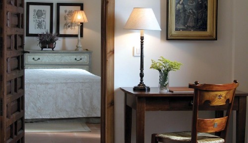 Suite, 1 cama de matrimonio grande, vistas a la piscina
