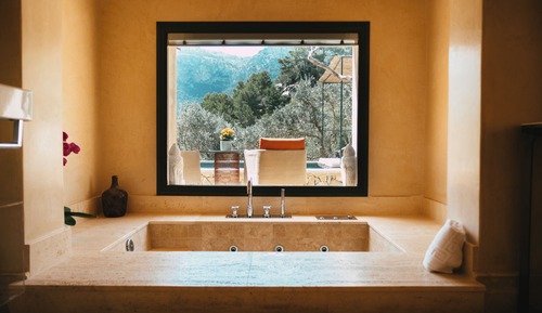 Suite, piscina privada, en la zona del jardín