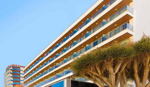 Habitación cuádruple, balcón (3 Adults and 1 Child)
