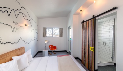 Habitación Deluxe, 1 cama de matrimonio grande (Main Street King)