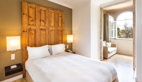 Habitación superior con 1 cama doble o 2 individuales