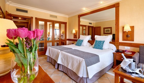 Habitación Doble Estándar (2 adultos y 1 niño)