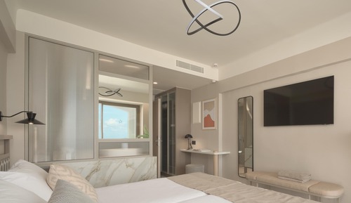 Habitación superior con 1 cama doble o 2 individuales, vistas al mar