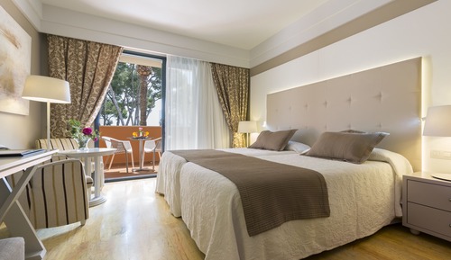 Habitación doble, balcón