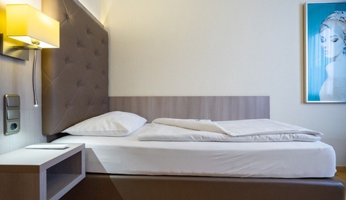 Habitación individual económica, 1 cama individual (air conditioning)