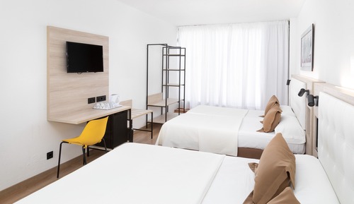 Habitación familiar, varias camas