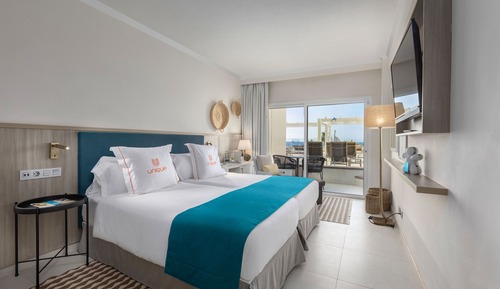 Habitación doble superior, balcón, vistas al mar (Unique)