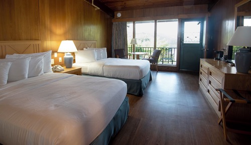 Habitación, balcón, vistas al lago