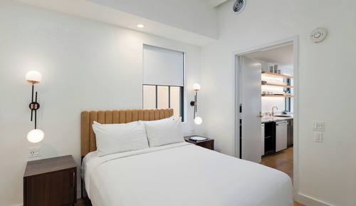 Ático, 2 habitaciones, terraza (Mobility/Hearing Access, Roll-in Shwr)