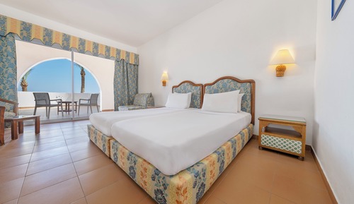 Sultan  Queen Room - with Sea View