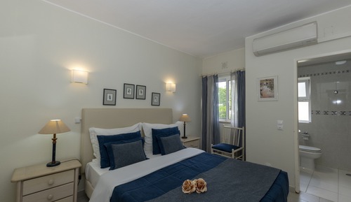Apartamento, 3 habitaciones, vistas al jardín