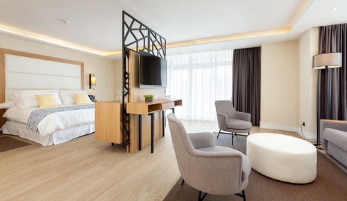 Suite Gold Level, Jacuzzi, Exterior 2 adults and 2 children