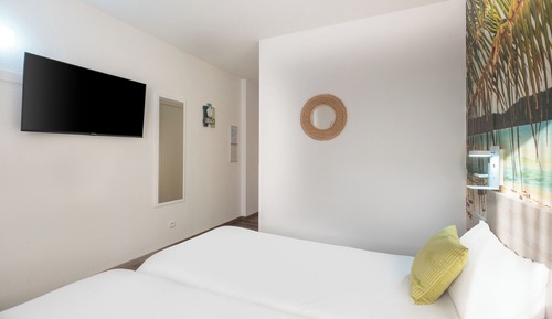 Habitación superior con 2 camas individuales