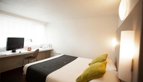 Habitación clásica con 1 cama doble o 2 individuales