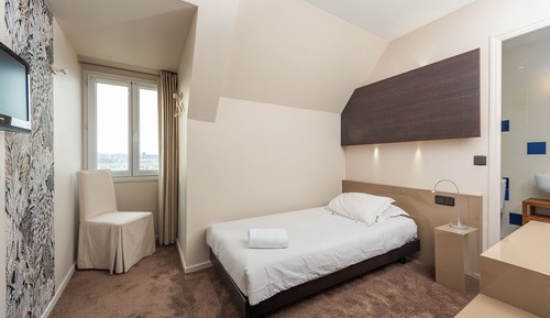 Habitación individual, vistas al puerto