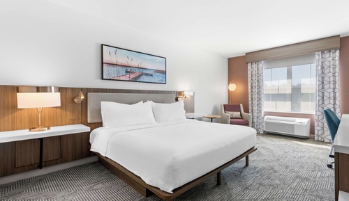 Estándar con cama de matrimonio King