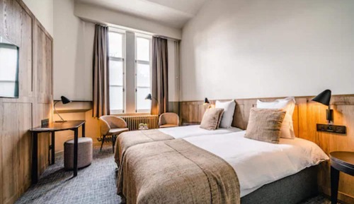 Habitación Premium con 1 cama doble o 2 individuales