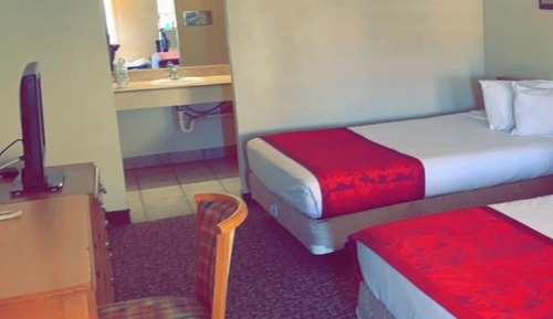 Habitación estándar doble, 2 camas de matrimonio, fumadores