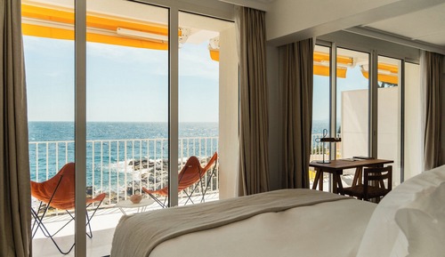 Suite, vistas al mar