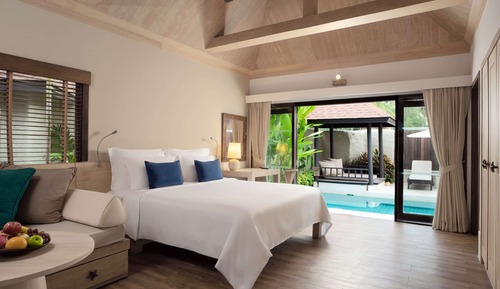 Villa (Pool)