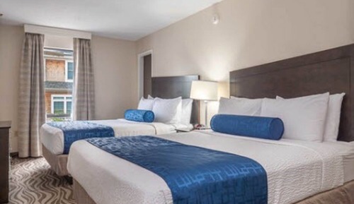 Suite, varias camas, vistas al lago