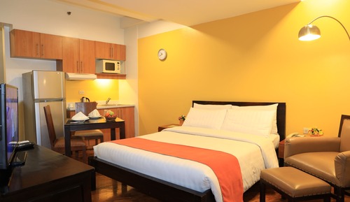 Estudio superior, 1 cama de matrimonio